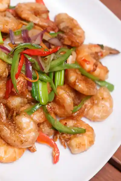 Jiao Yan Xia - Garnelen mit Salz und Szechuanpfeffer