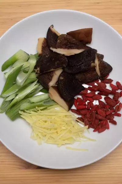 Huhn mit Pilzen