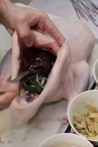 Wie werden die Peking Ente vorbereitet