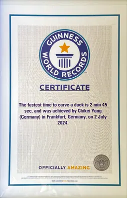 Official Guinness World Record certificate of Chikei YUNG